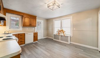 264 Lake Ave, Bristol, CT 06010