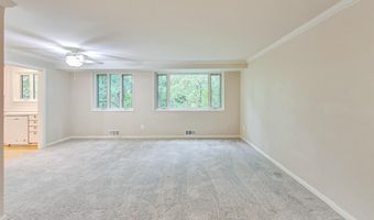 10501 MONTROSE Ave 103, Bethesda, MD 20814