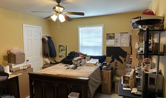 4044 Camellia St, Bay St. Louis, MS 39520