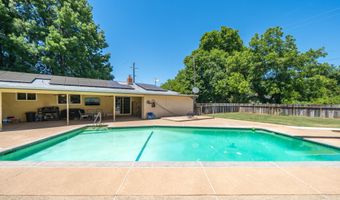 21169 Shelly Ln, Anderson, CA 96007
