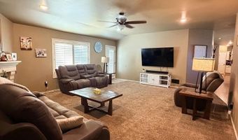 702 Shepherd Cir, Andrews, TX 79714