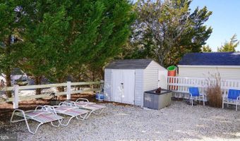 386 24TH St, Avalon, NJ 08202