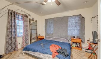 1528 W Idaho Ave, Chickasha, OK 73018
