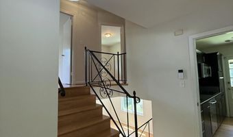 9209 E PARKHILL Dr, Bethesda, MD 20814