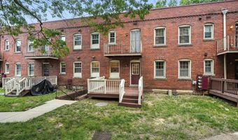 1305 E ABINGDON Dr 2, Alexandria, VA 22314