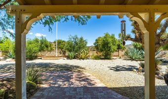 13602 Sego Rd, Agua Dulce, CA 91390