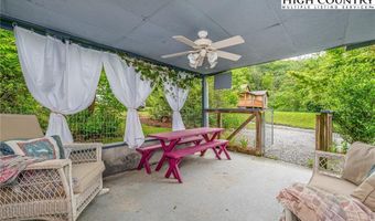 25 And 41 Reuben Wooten Rd, Banner Elk, NC 28604