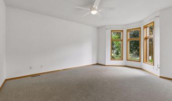 7690 Gibraltar Ter, Apple Valley, MN 55124