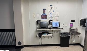205 207 E Superior St, Alma, MI 48801