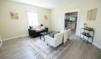 1217 W 3rd St, Anderson, IN 47304