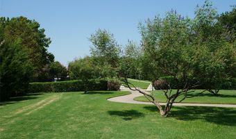 17113 Upper Bay Rd, Addison, TX 75001
