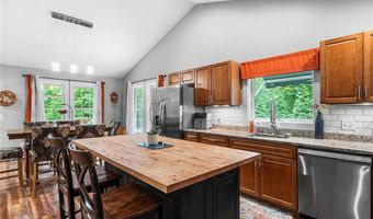 51 Paine Rd, Foster, RI 02825