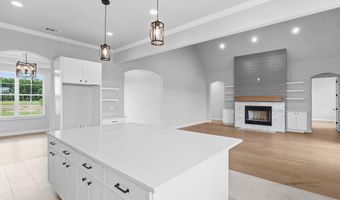 108 Bear Cat Ct, Alvord, TX 76225
