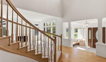 12411 Hopa Cir, Anchorage, AK 99515