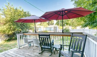 424 E DARWIN St, Athena, OR 97813