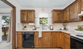 911 N Wirth St, Augusta, KS 67010