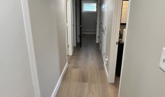 106 Stearns St 3rd floor, Bristol, CT 06010