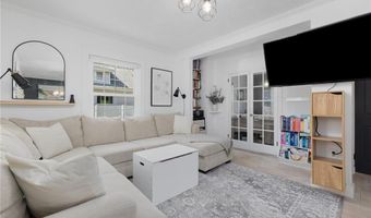 110 Spofford Ave, Warwick, RI 02888