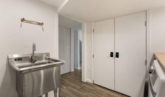 2713 ALBEMARLE Dr, Alexandria, VA 22303