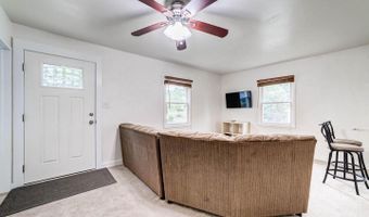 2425 FORT Dr, Alexandria, VA 22303