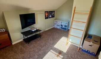 1002 DELEGLISE St, Antigo, WI 54409