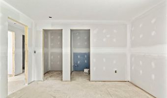 220 North St, Austin, IN 47102