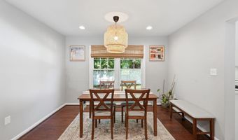 7832 FORDSON Rd, Alexandria, VA 22306
