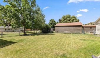 210 S Avis St, Absarokee, MT 59001
