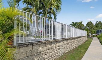 526 ISLEBAY Dr, Apollo Beach, FL 33572