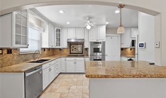 428 S Camellia St, Anaheim, CA 92804
