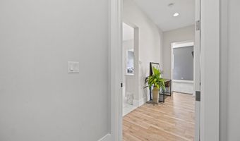 5865 Egan Crest Dr, Las Vegas, NV 89149