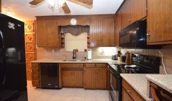 2603 Dianne St, Adel, GA 31620