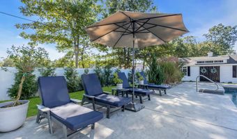 23 Pelican Dr, Bayville, NJ 08721
