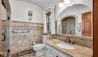 773 Devonwood Dr, Cheshire, CT 06410