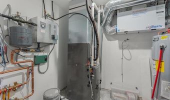 423 Old Glory Dr NE, Alexandria, MN 56308