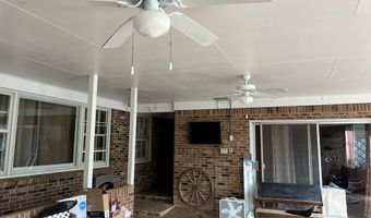 80 Simmons St, Water Valley, MS 38965