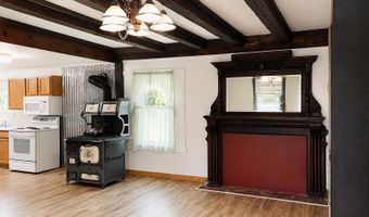 15 Daniels Rd W, Albany, VT 05845