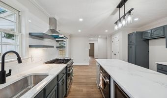 123 Walnut Hill Rd, Bells, TN 38006
