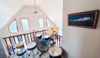1907 Gold Dust Rd, Cascade, ID 83611
