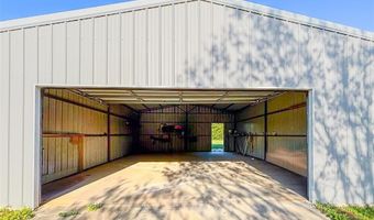 8476 N Carra St, Atoka, OK 74525