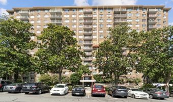 2059 HUNTINGTON Ave 111, Alexandria, VA 22303
