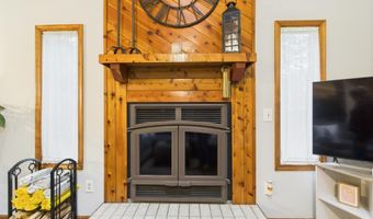 51 Blue Spruce Rd, Albrightsville, PA 18210