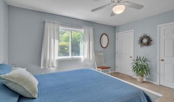 22 Dailey St G, Attleboro, MA 02703