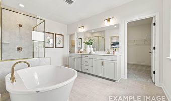 563 Whinfield Pl, Aberdeen, NC 28315