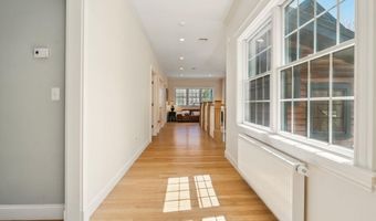 1026 Essex St, Bangor, ME 04401