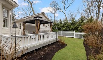 510 Boston Neck Rd, North Kingstown, RI 02852