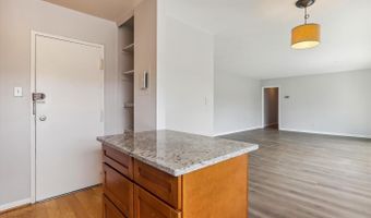 10631 MONTROSE Ave #M-202, Bethesda, MD 20814