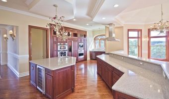 81 Potts Rd, Allentown, NJ 08501