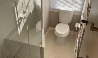 4719 25TH St N, Arlington, VA 22207