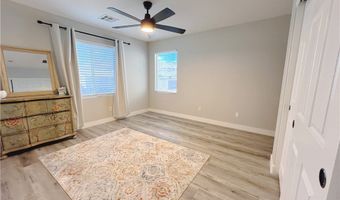 10023 Canyon Hills Ave, Las Vegas, NV 89148